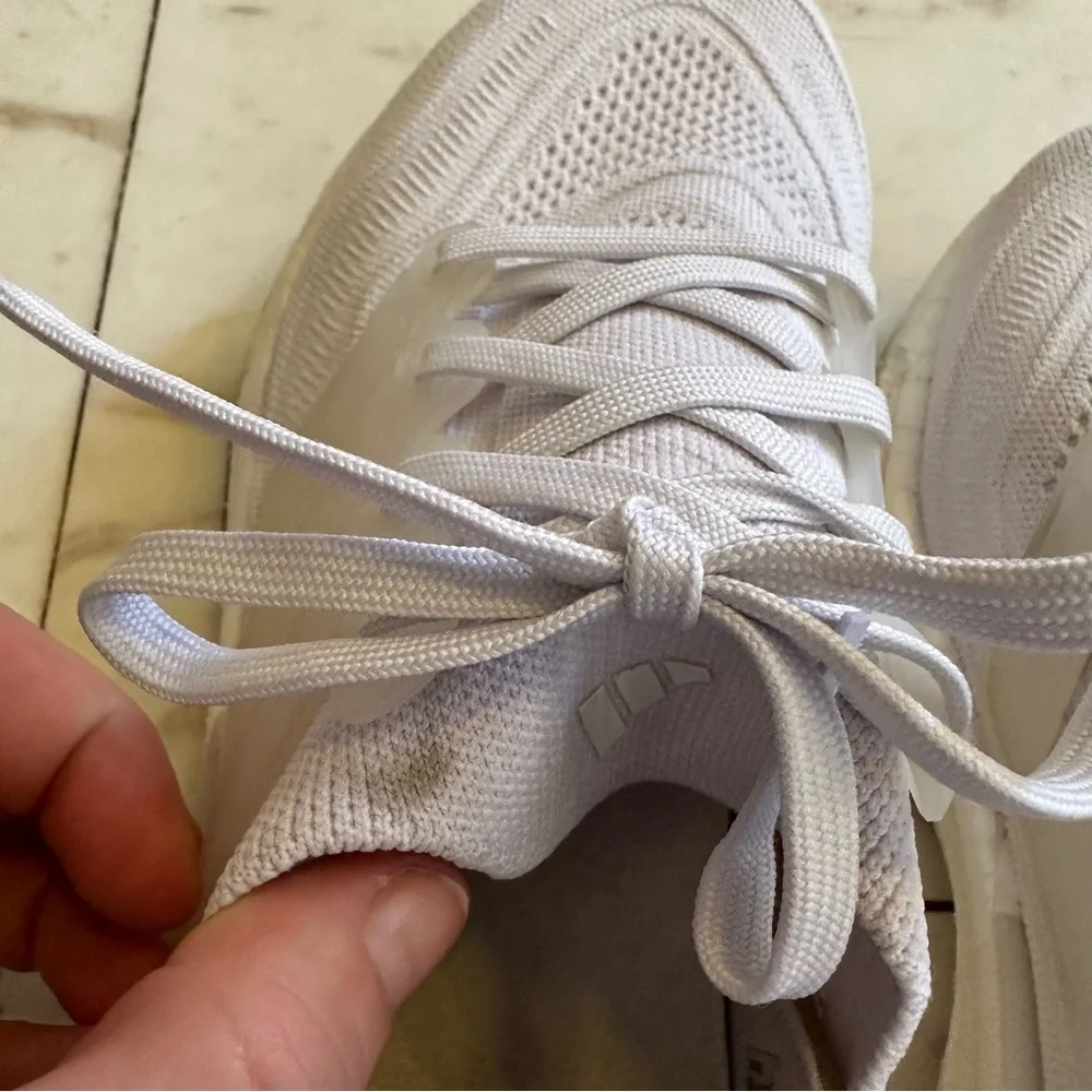 Adidas Ultra Boost Womens Size 8